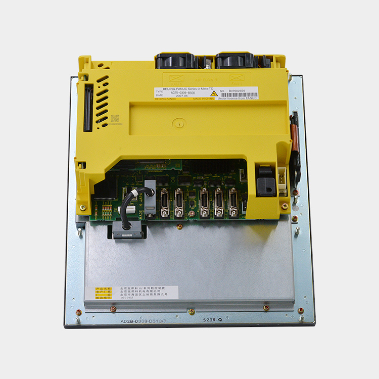 8 Year Exporter Fanuc 0i-Mb - Japan original fanuc series 0i-TC CNC machinary controller A02B-0309-B520 – Weite detail pictures